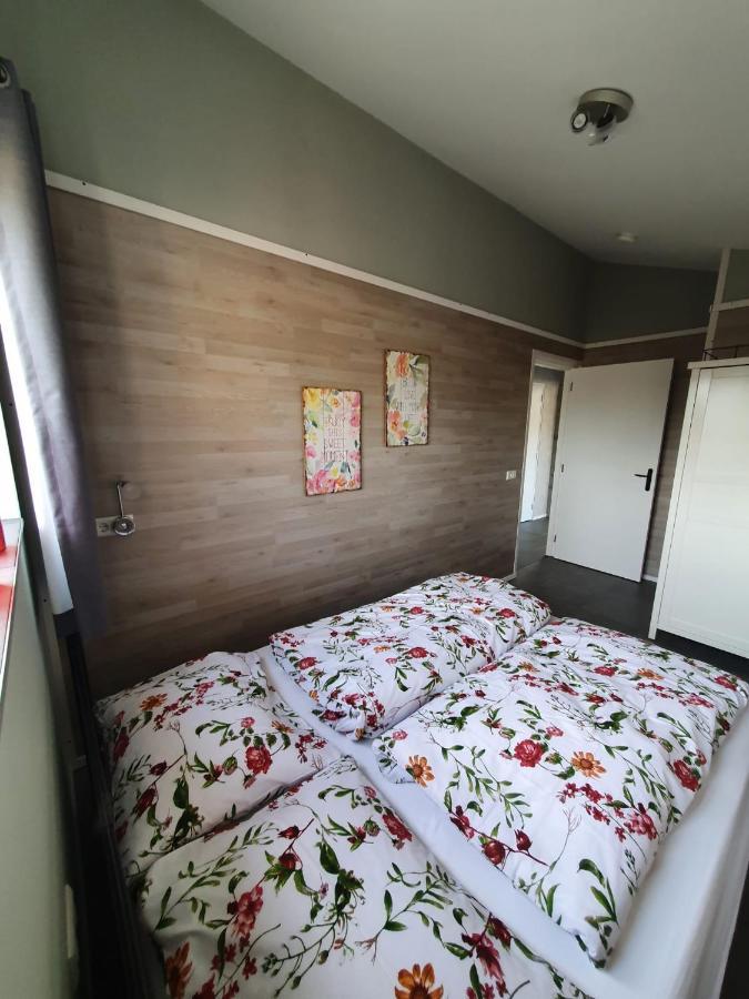 Luxe Vakantiebungalow Met Omheinde Tuin Voor Hond En Kinderen Dirkshorn Zewnętrze zdjęcie