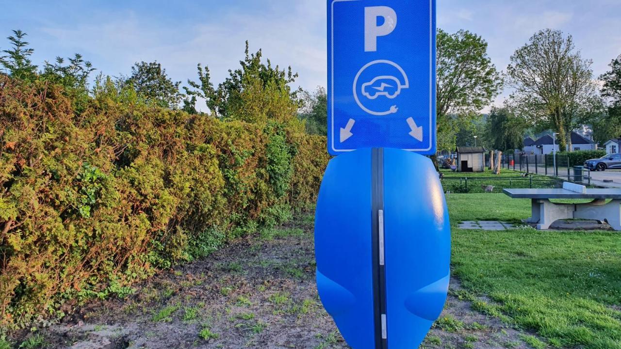 Luxe Vakantiebungalow Met Omheinde Tuin Voor Hond En Kinderen Dirkshorn Zewnętrze zdjęcie