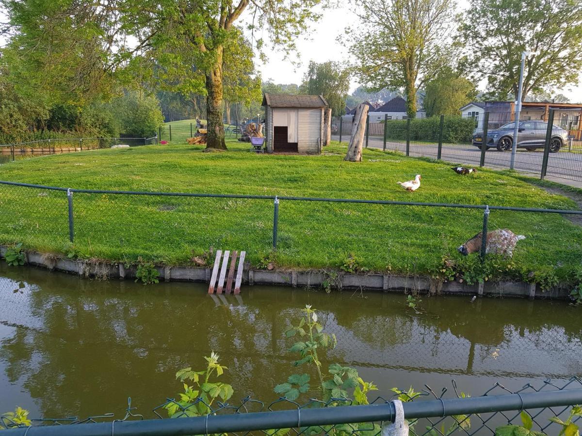 Luxe Vakantiebungalow Met Omheinde Tuin Voor Hond En Kinderen Dirkshorn Zewnętrze zdjęcie